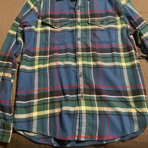 blue patterned flannel size M
